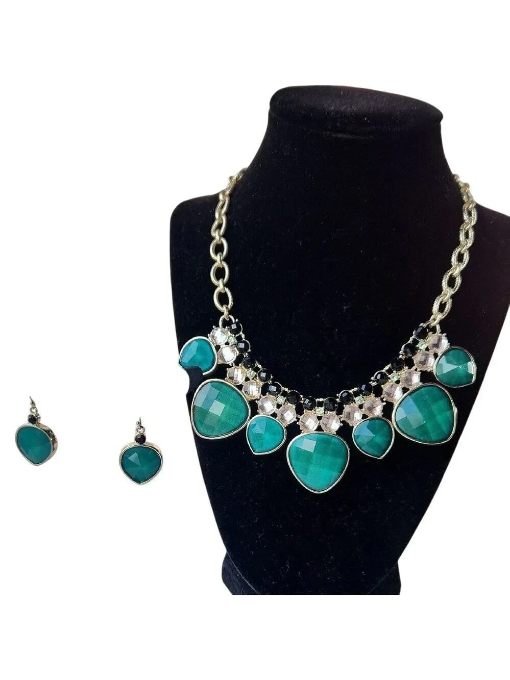 White House Black Market Teal and Gold Necklace Set